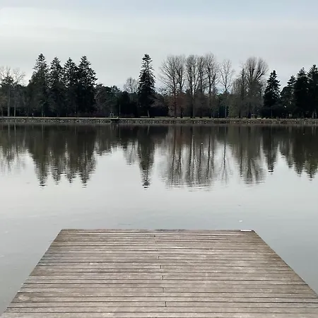 Le Pavillon D'enghien, Centre فندق 3*