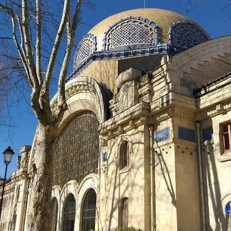 Le Pavillon D'enghien, Centre Отель Виши