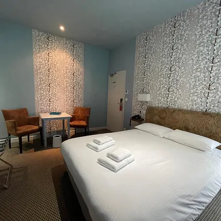 Le Pavillon D'enghien, Centre Hotel Vichy