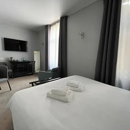 Le Pavillon D'enghien, Centre 3* فيشي