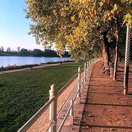 Le Pavillon D'enghien, Centre 3* فيشي