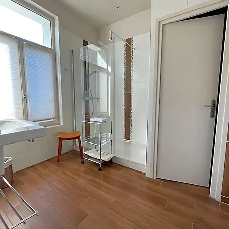 Le Pavillon D'enghien, Centre 3* فيشي