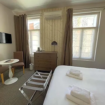 Le Pavillon D'enghien, Centre 3* فيشي