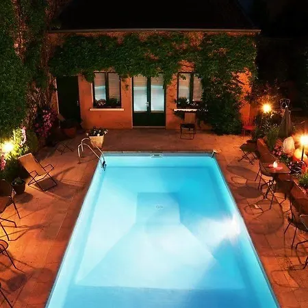 Le Pavillon D'enghien, Centre Отель 3*