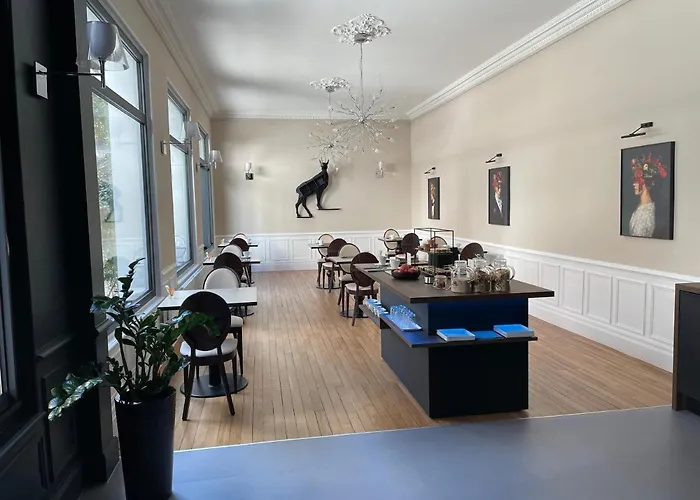 Hotel Le Pavillon D'enghien, Centre