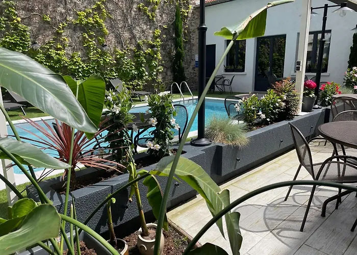 Le Pavillon D'enghien, Centre Hotel Vichy