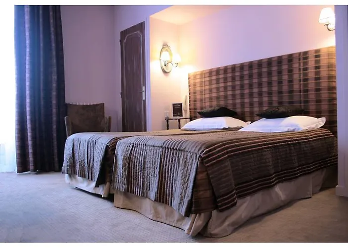 Le Pavillon D'enghien, Centre Hotel